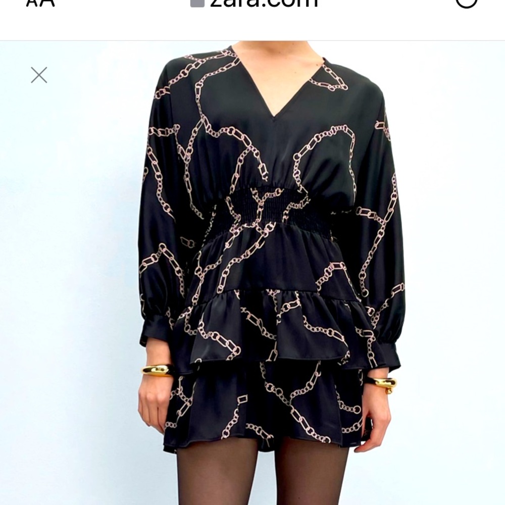 Brand new with tags Zara Chain Print Dress. Size M